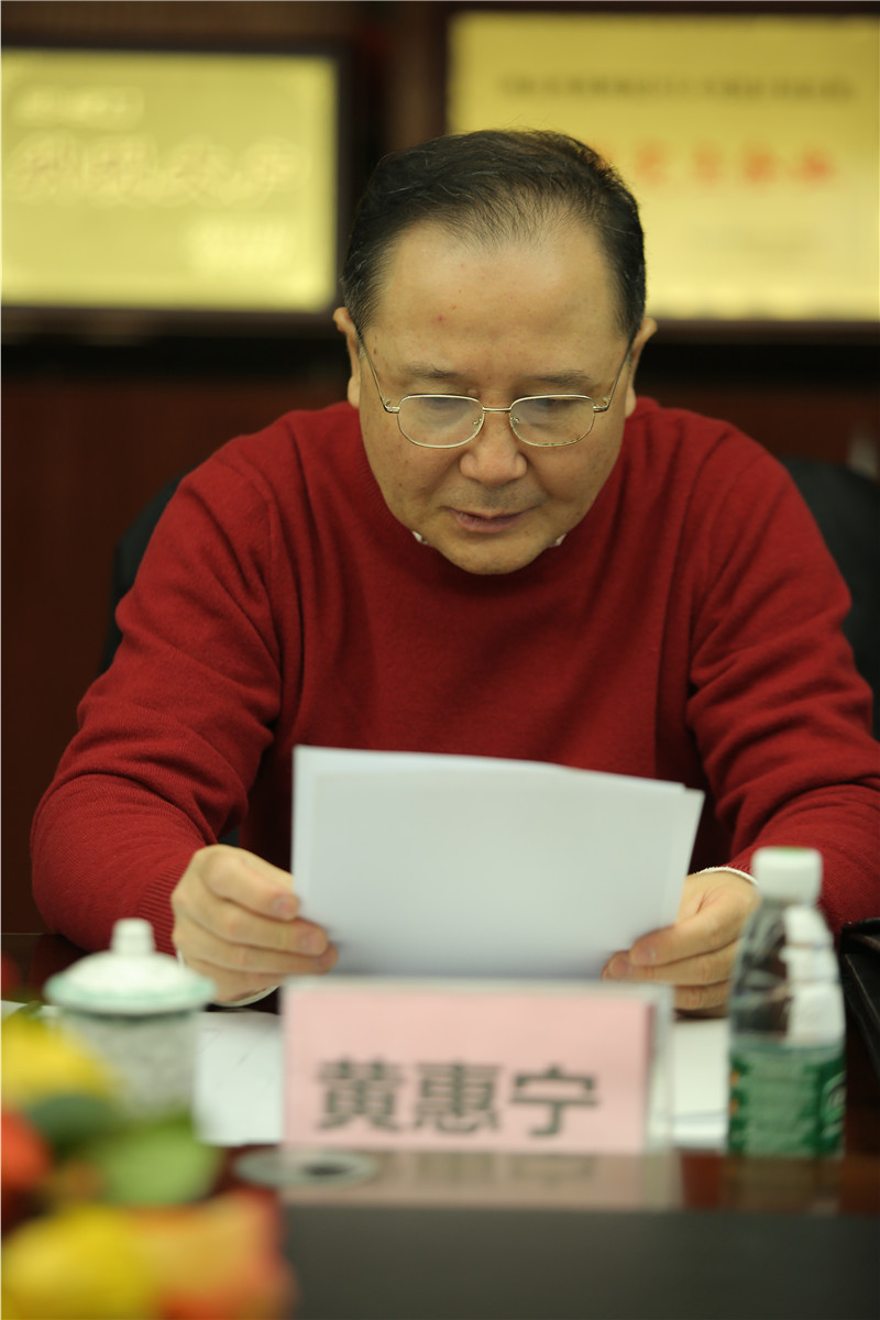 麻豆精品国产成人无码小说陶瓷集团大规格瓷质薄板